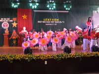 Chủ tịch UBND tỉnh Thừa Thiên Huế thăm trường Đại học Y Dược Huế ảnh 3 Chủ tịch UBND tỉnh Thừa Thiên Huế thăm trường Đại học Y Dược Huế ảnh 3