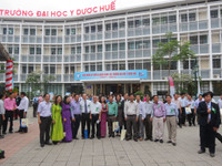 Trường ĐH Y Dược Huế đón nhận Huân chương Độc lập hạng ba ảnh 9