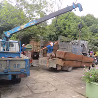 Bắt khẩn cấp xe tải chở gỗ lậu trên Quốc lộ 1A ảnh 4