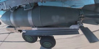 bom-luon-nga01-5441-2600.jpg