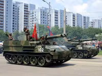 152mm-m1974-tokchon-north-korea-victory-day-2013-01.jpg