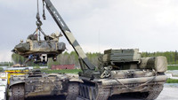 russia-changes-a-tank-engine-in-48-hours-does-it-on-the-front-brem-1m.jpg