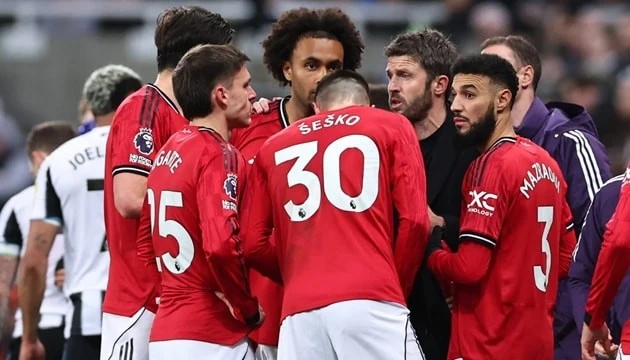 Man United khiếu nại lên Premier League