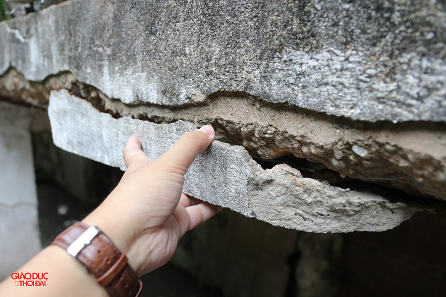 Sự cố khiến nhiều hộ dân sinh sống tại đây lo ngại an toàn kết cấu công trình, đe dọa tính mạng cư dân và người qua lại. img-7624-copy.jpg