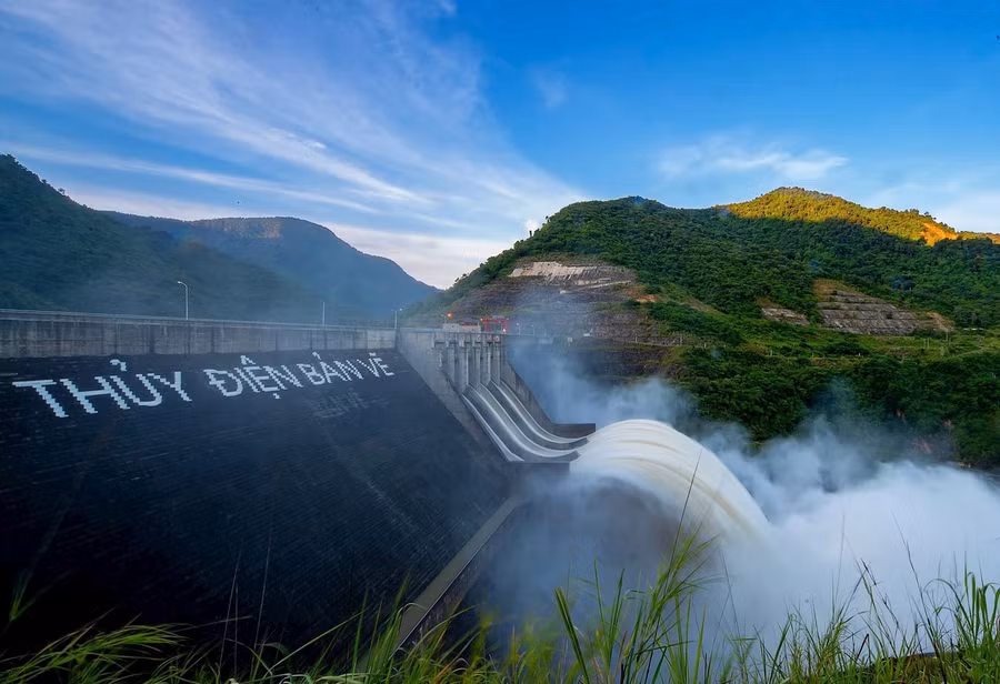 Thủy điện Bản Vẽ vận hành an toàn, góp phần cắt lũ cho hạ du.