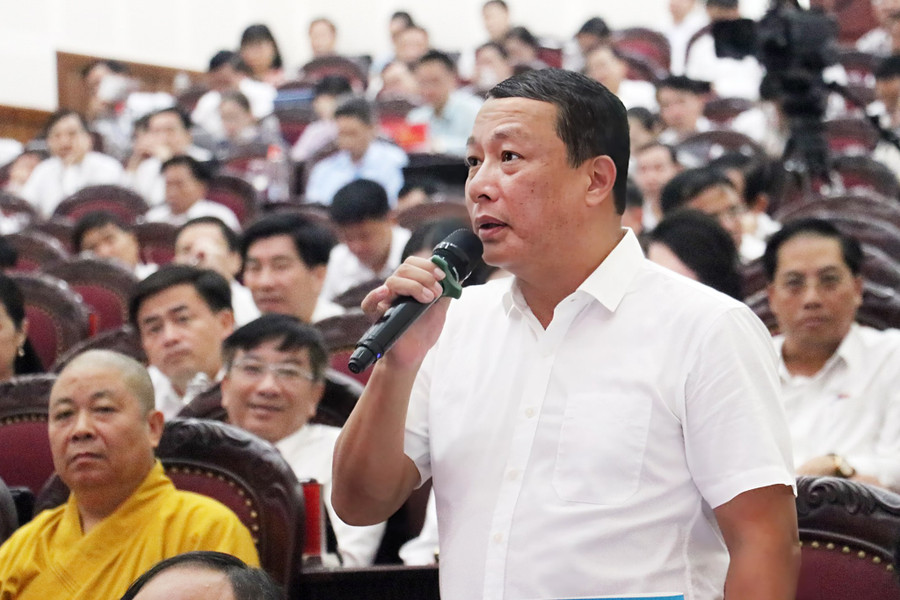 Giám đốc Sở Xây dựng Phạm Hồng Quang phát biểu. phq.jpg