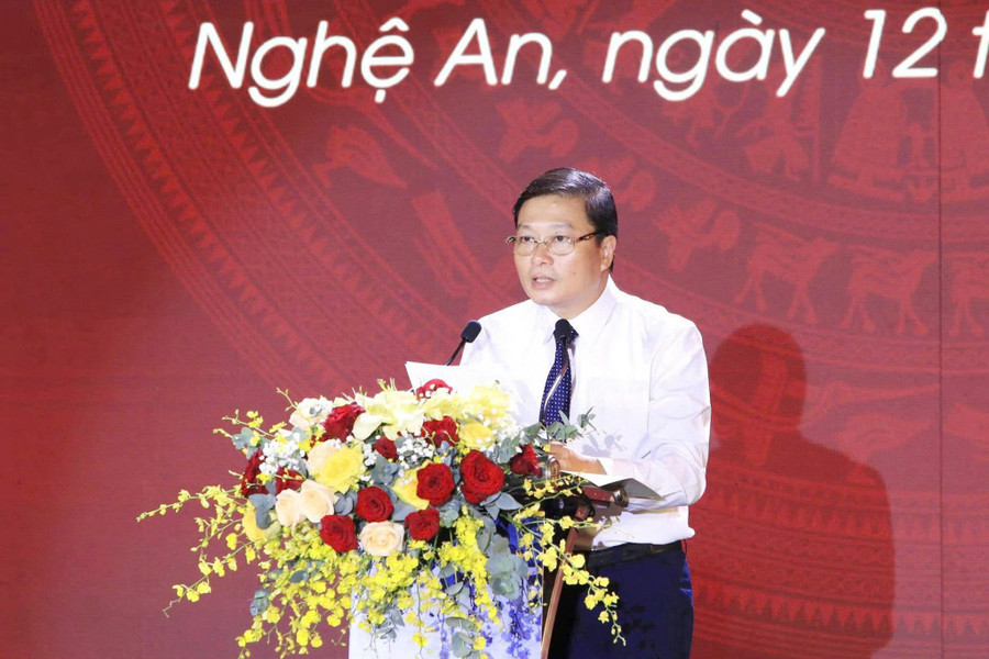 Ông Lê Hồng Vinh, Chủ tịch UBND tỉnh Nghệ An phát biểu tại buổi lễ. xo-viet-5.jpg