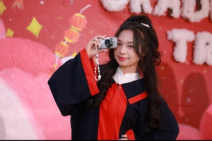 Chân dung thủ khoa D04 - Lý Hoàng Ngân.