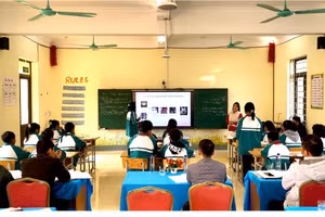 Một tiết học của cô trò nhà trường.