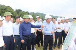 Bộ trưởng Trần Hồng Minh đánh giá cao sự chủ động, tích cực của tỉnh Lào Cai trong công tác phối hợp triển khai các bước chuẩn bị thực hiện Dự án.
