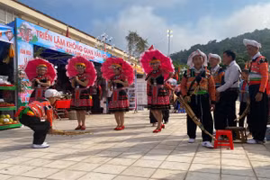 Đời sống người dân các dân tộc ở Mường Nhé không ngừng tăng lên.