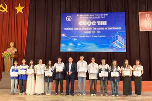 BTC trao giải Nhất cho các tác giả, nhóm tác giả.