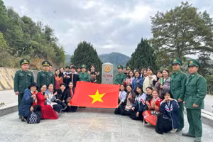 Một buổi trải nghiệm thực tế tại khu vực biên giới của học sinh nhà trường.