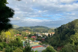 Trung tâm xã Na Son nhìn từ trên cao.