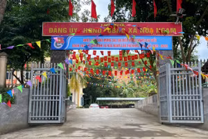 Trụ sở Đảng ủy, HĐND, UBND xã Núa Ngam mới.