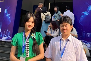 Hai gương mặt tiêu biểu: Cù Quốc Sơn và Nguyễn Quỳnh Chi xuất sắc giành giải Ba tại Cuộc thi Nghiên cứu Khoa học, Kỹ thuật cấp Quốc gia năm học 2024–2025, dành cho học sinh trung học cơ sở và trung học phổ thông.