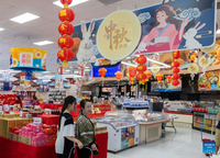 xem-the-gioi-tung-bung-don-trung-thu-canada-9.jpg