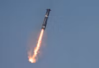 spacex-starship-explodes-070305-06.jpg