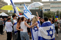 chum-anh-nguoi-dan-israel-va-gaza-an-mung-sau-lenh-ngung-ban-021.jpg
