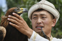 chum-anh-le-hoi-truyen-thong-salbuurun-o-kyrgyzstan-0805-03.jpg