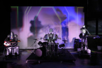 chum-anh-trung-tam-mua-sam-robot-o-trung-quoc-012.jpg