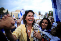 chum-anh-cac-con-tin-tro-ve-israel-025.jpg