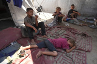 chum-anh-cuoc-chien-sinh-ton-o-dai-gaza-0805-07.jpg