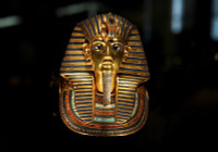 chum-anh-ben-trong-kho-bau-cua-vua-tutankhamun-1105-026.jpg