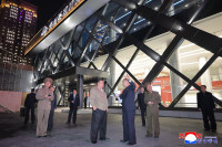 kim-jong-un-gioi-thieu-trung-tam-tro-choi-dien-tu-300-cho-ngoi-8.jpg