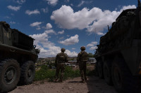 chum-anh-quan-doi-my-o-bien-gioi-mexico-0705-01.jpg