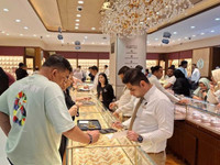 vang-dubai-3.jpg