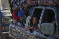 chum-anh-israel-tan-cong-tren-bo-thanh-pho-gaza-0905-03.jpg
