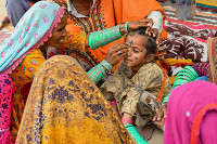 chum-anh-truyen-thong-xam-mat-o-mien-nam-pakistan-08.jpg