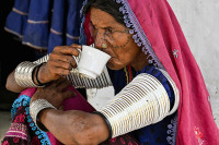chum-anh-truyen-thong-xam-mat-o-mien-nam-pakistan-06.jpg
