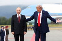 chum-anh-dam-phan-truc-tiep-trump-putin-0805-04.jpg