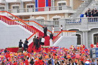 chum-anh-trieu-tien-khanh-thanh-khu-du-lich-bien-wonsan-kalma-03.jpg
