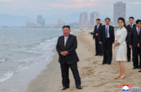 chum-anh-trieu-tien-khanh-thanh-khu-du-lich-bien-wonsan-kalma-012.jpg