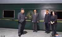con-gai-ong-kim-jong-un-gay-soc-xuat-hien-tai-dieu-binh-day-tin-don-ke-6.jpg
