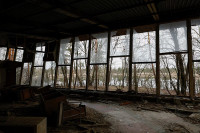 chum-anh-chornobyl-noi-thoi-gian-ngung-troi-042025-010.jpg