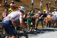 chum-anh-hinh-anh-dep-nhat-giai-dua-xe-dap-tour-de-france-2025-07.jpg