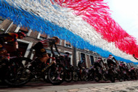 chum-anh-hinh-anh-dep-nhat-giai-dua-xe-dap-tour-de-france-2025-015.jpg