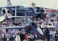 chum-anh-dubai-airshow-1989-2025-04.jpg