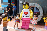 chum-anh-cong-vien-legoland-dau-tien-o-trung-quoc-01.jpg