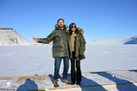 chum-anh-dan-mach-trieu-phai-vien-hoa-ky-ve-tiep-quan-greenland-06.jpg