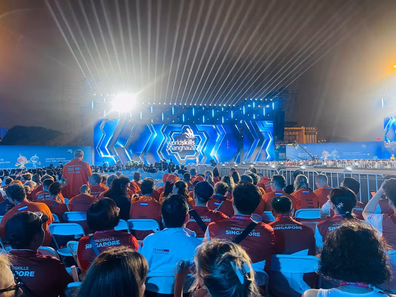 Quá trình tham dự kỳ thi cũng mở ra nhiều cơ hội để thí sinh, chuyên gia… quan sát những tiêu chuẩn nghề nghiệp quốc tế, phương pháp huấn luyện và cách thức đánh giá kỹ năng tại các quốc gia. worldskills-2.jpg
