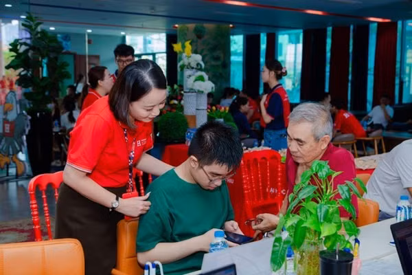 HIU công bố ngưỡng bảo đảm chất lượng đầu vào nhóm ngành sức khỏe 2026.