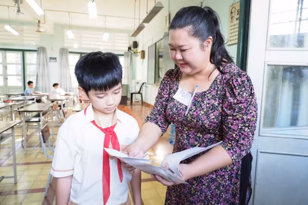 Học sinh tham gia khảo sát vào lớp 6, Trường THCS-THPT Trần Đại Nghĩa.