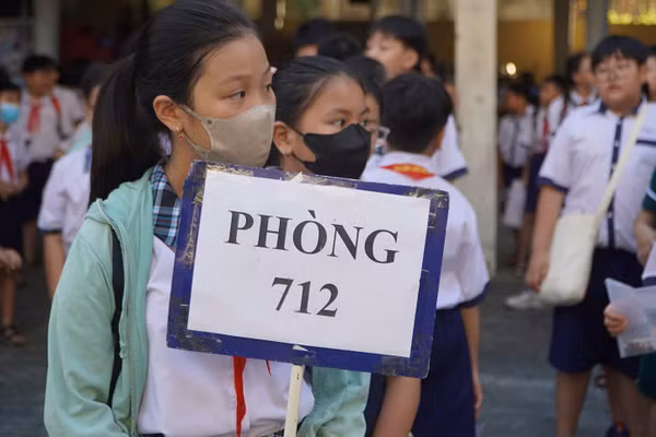 Học sinh tham gia khảo sát vào lớp 6, Trường THCS-THPT Trần Đại Nghĩa năm 2025.