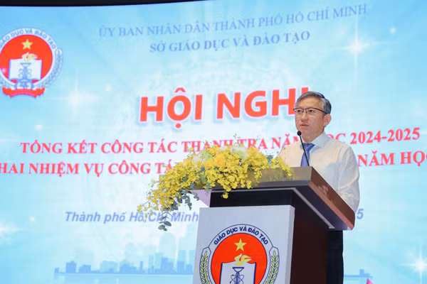 Ông Dương Trí Dũng, Phó Giám đốc Sở GD&ĐT TPHCM.