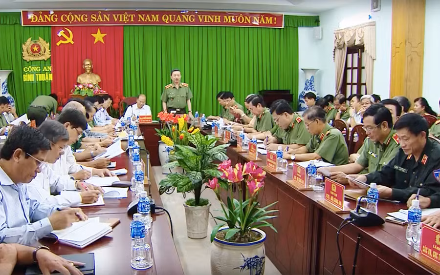 Bộ trưởng Bộ Công an Tô Lâm làm việc với lãnh đạo tỉnh Bình Thuận về đảm bảo tình hình trật tự an ninh trên địa bàn.